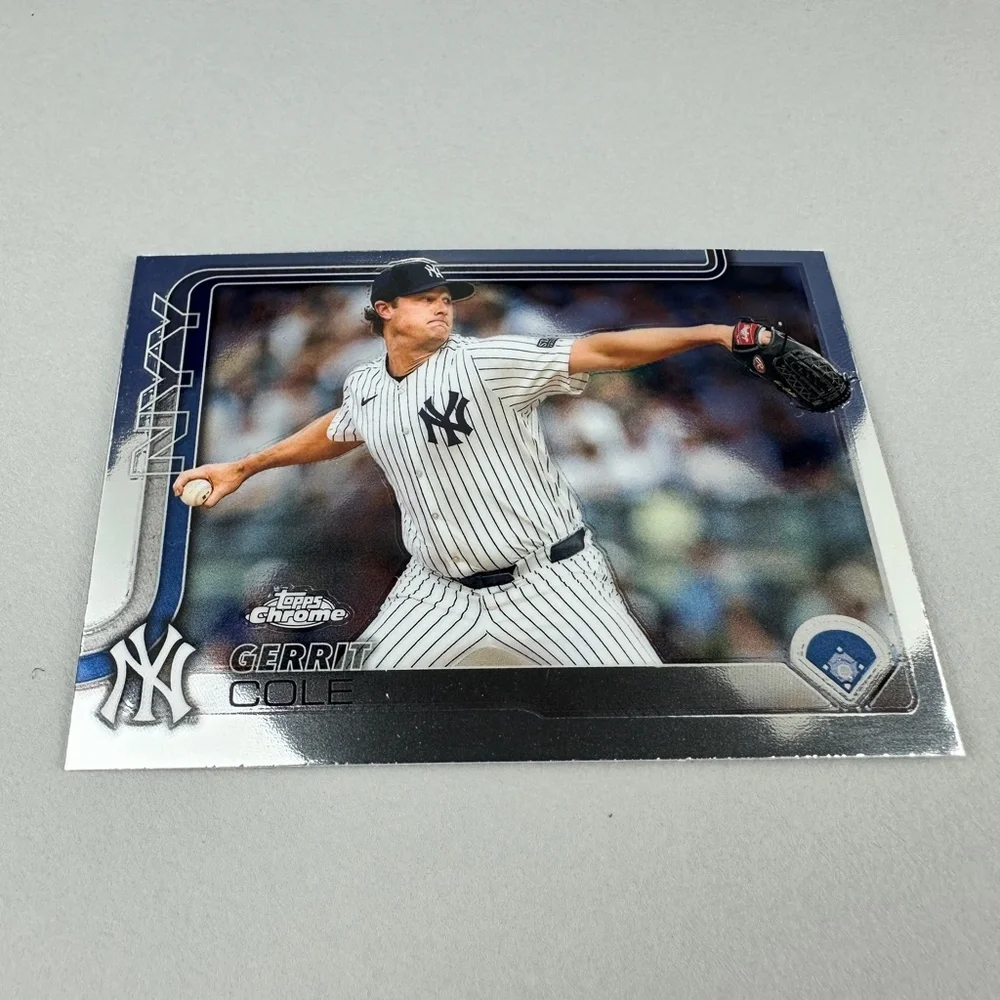 Gerrit Cole Yankees lot of 9 - Picture 2 of 15